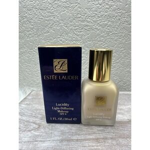$87 🌙 Estee Lauder Lucidity Light Diffusing Makeup #38 Porcelain 1 oz SPF 8